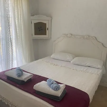 Delale Villa